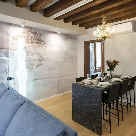Rialto Prestige Apartment *
